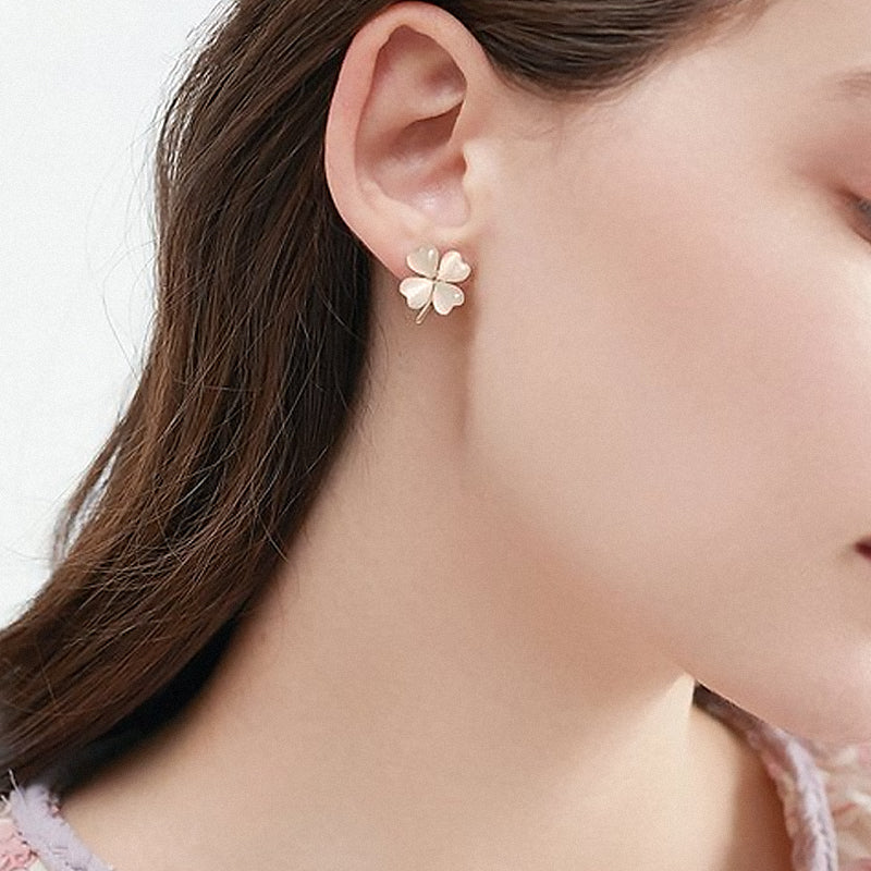 BowLift | Heart-shaped Opal Lucky Four Leaf Clover Earrings