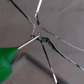 BowLift | Automotive Glass Repair Fluid