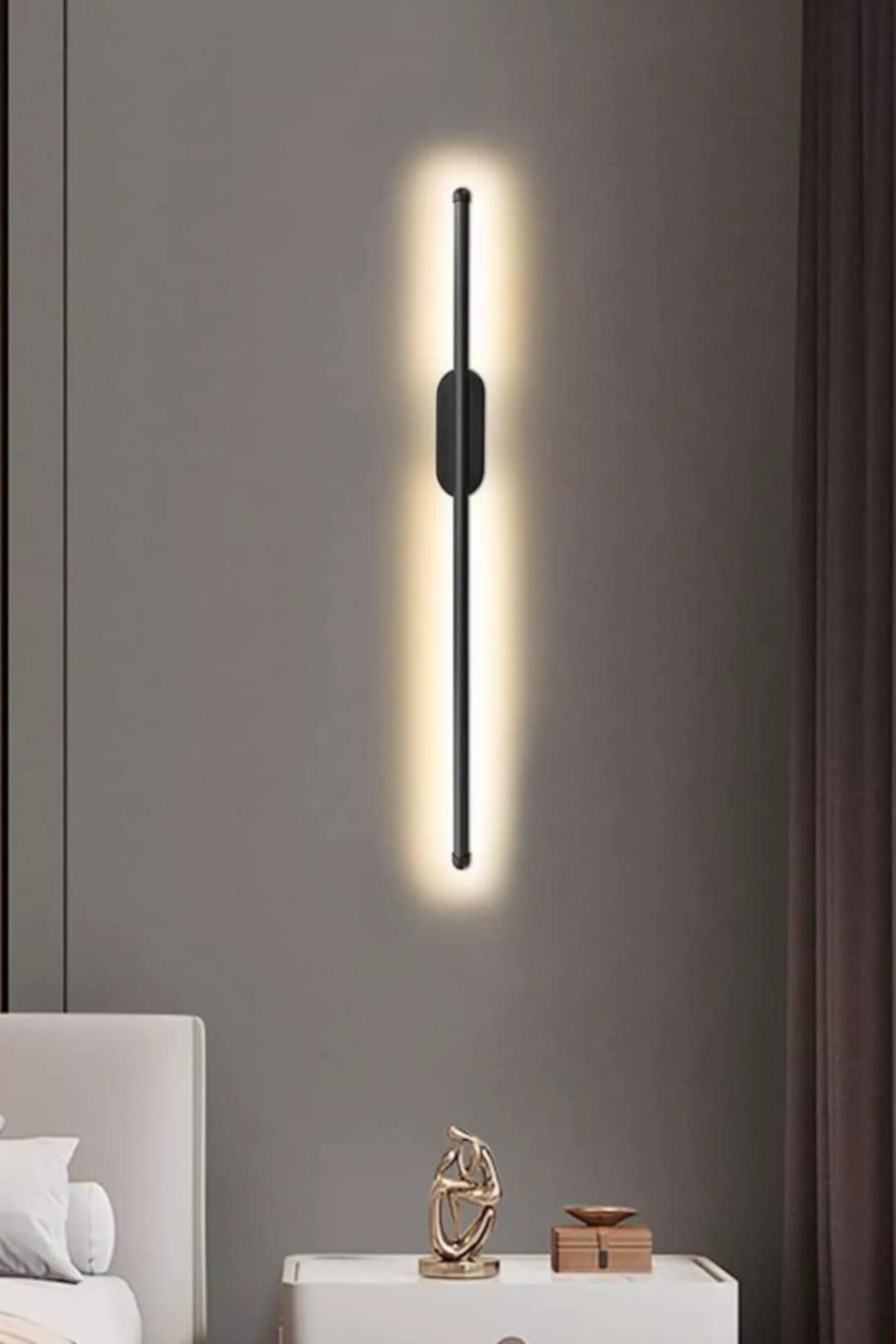 BowLift | Elegant wall lighting with simple shapes