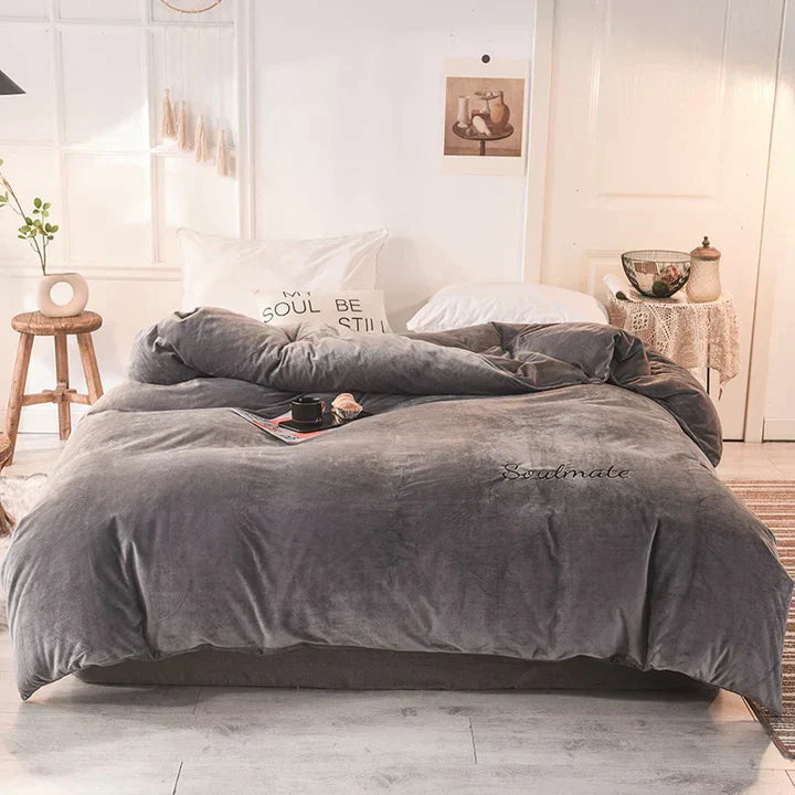 BowLift | Bedding - Cozy fleece bedding for an unparalleled sleeping experience