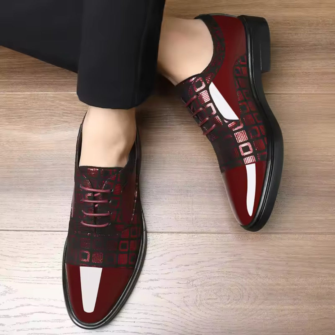 Elegant Oxford Shoes in Patent Leather