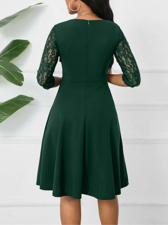 Elegant Lace Detail Midi Dress