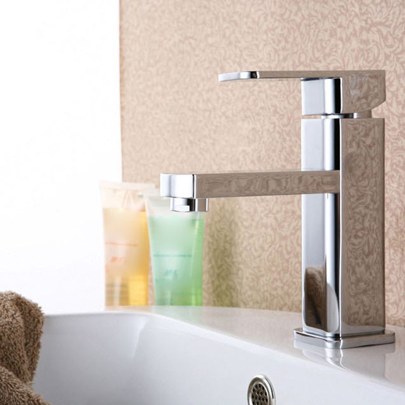 BowLift | Cubic Chrome Bathroom Faucet Low Arc Single Lever Basin Faucet
