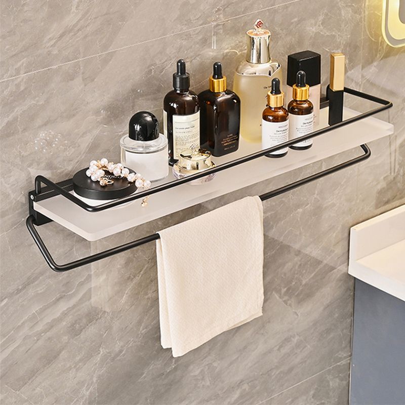 BowLift | Metal and acrylic bathroom accessories as a single piece or in a set in black