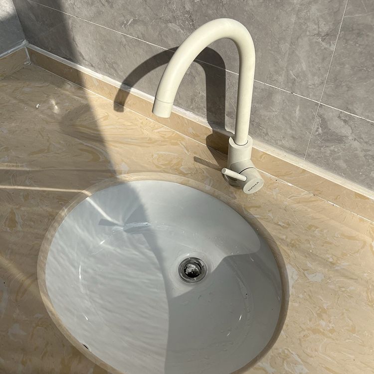 BowLift | Modern 1-handle bar faucet with connection lines kitchen faucet in black