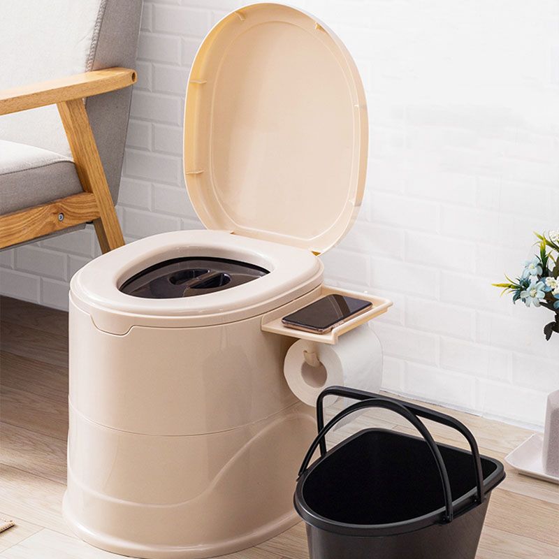 BowLift | Contemporary Floor-Mounted Toilet Plastic WC for the Bathroom