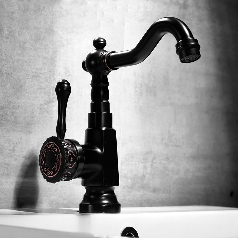 BowLift | Glam Style Sink Faucet with Swivable Spout and Lever Handle
