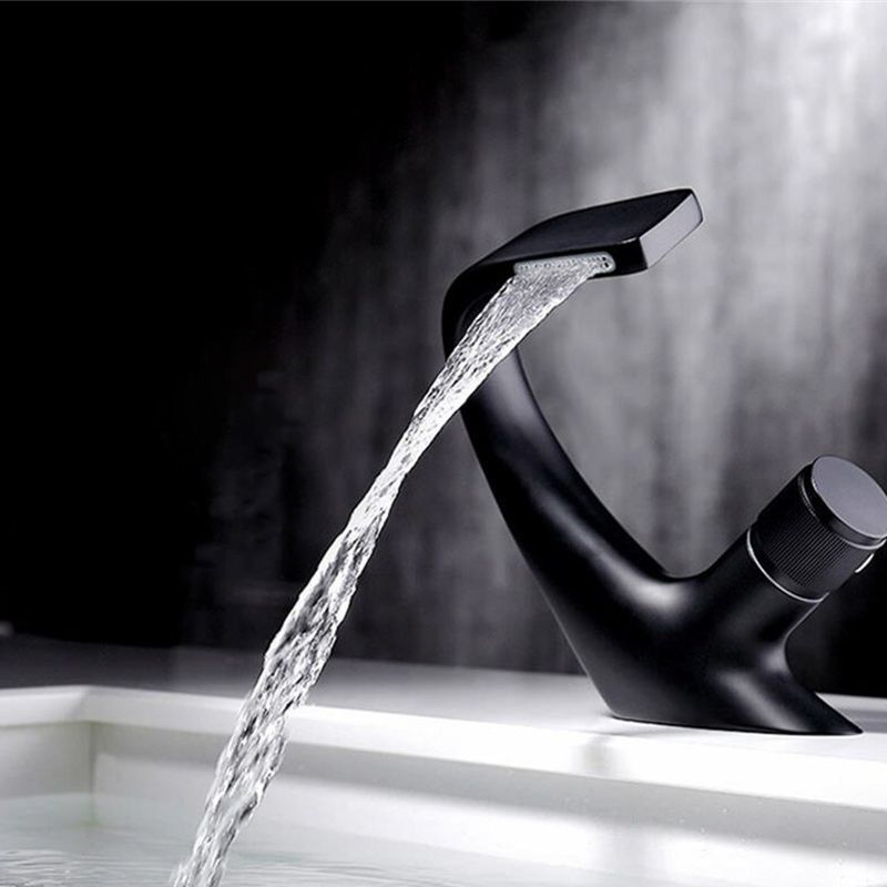 BowLift | Contemporary Container Copper Brass Knob Handle Low Arch Container Faucet