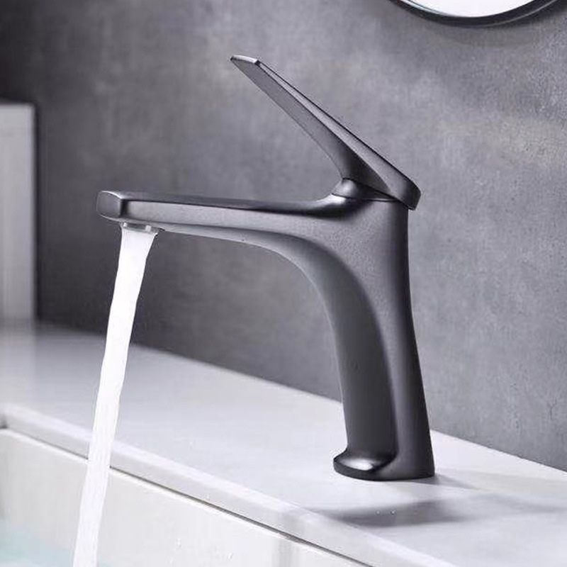 BowLift | Contemporary Copper Vessel Tap Lever Low Arc Vessel Faucet