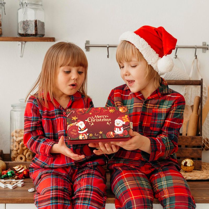 BowLift | Folding red envelope