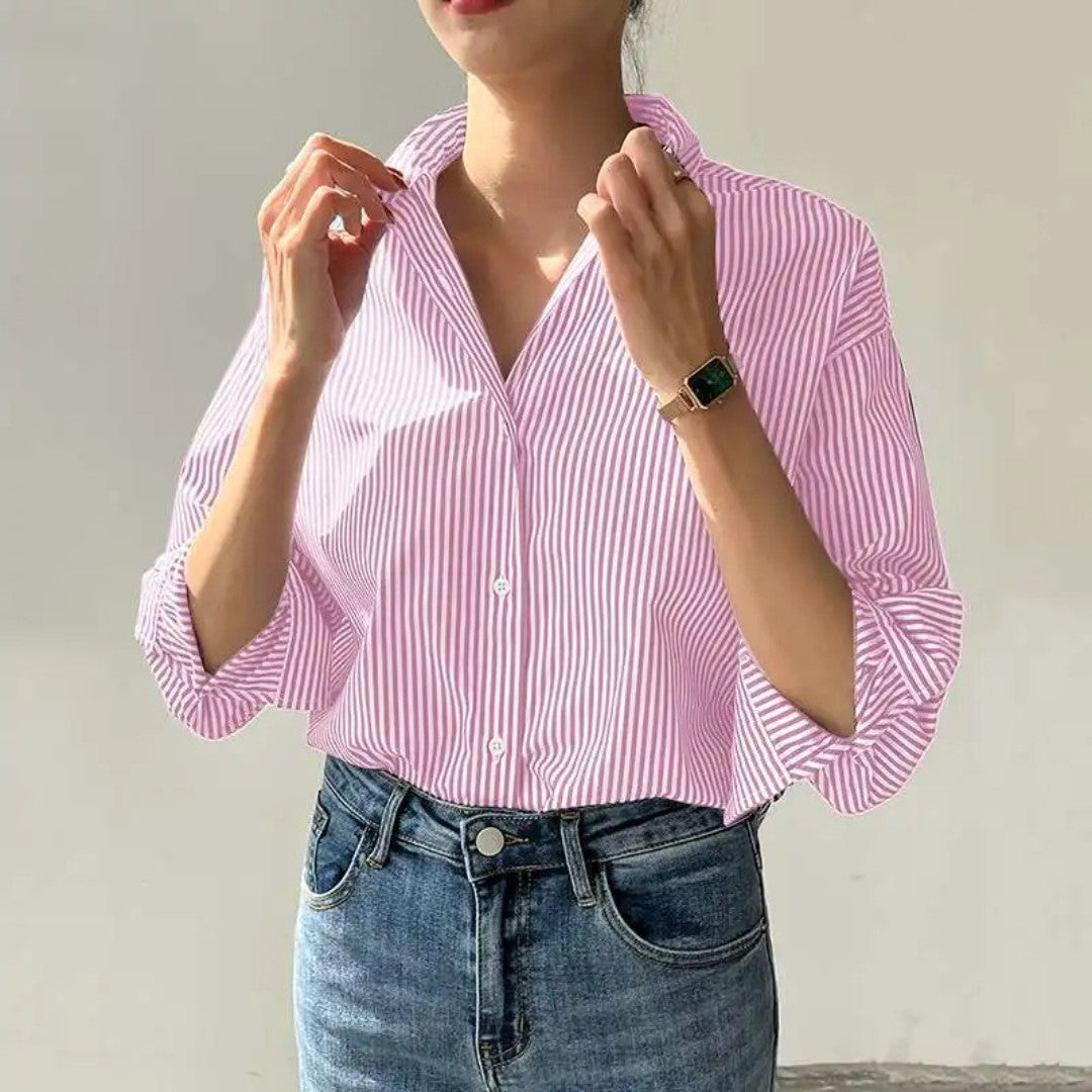 Tailored Executive Shirt with Classic Collar and Button Front