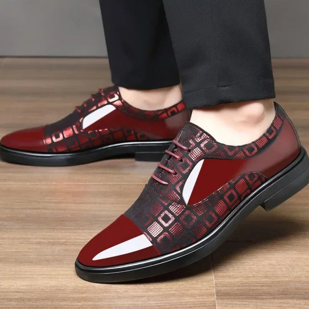 Elegant Oxford Shoes in Patent Leather