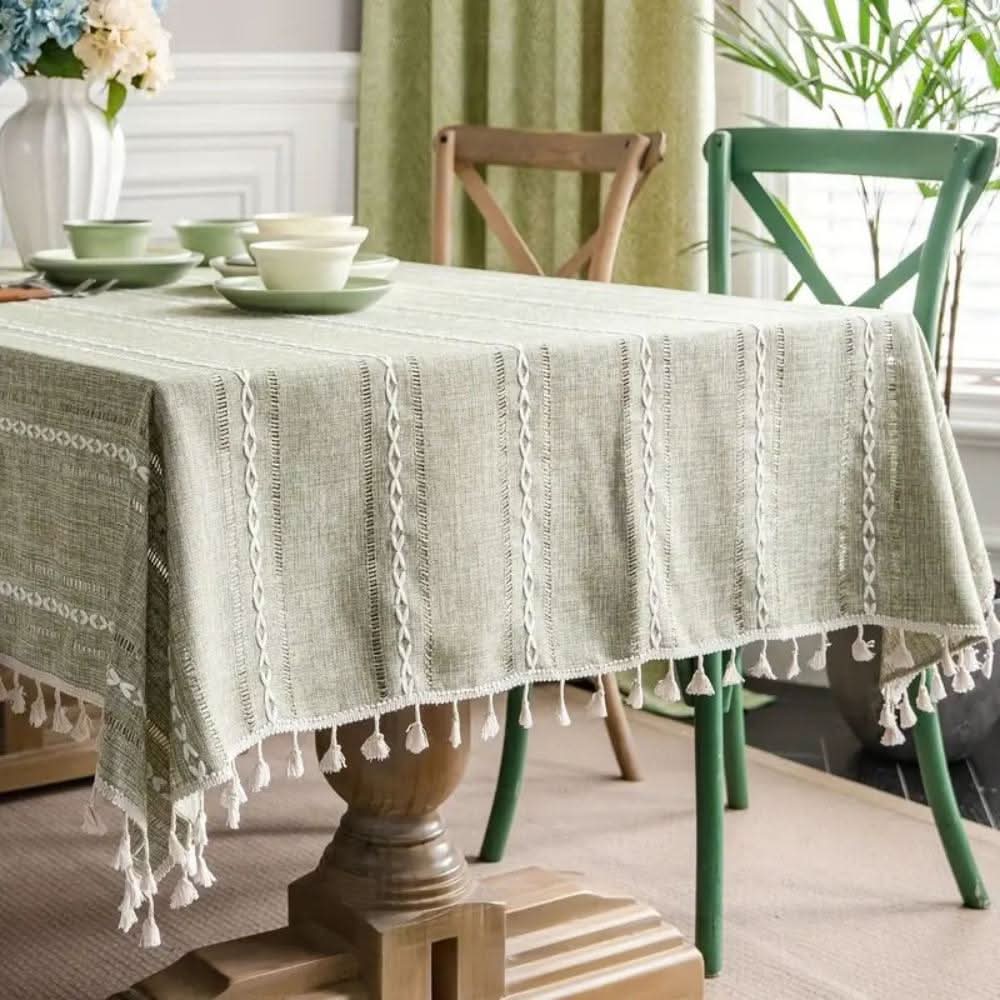 BowLift | CotLinens – Elegant table runner made of cotton and linen