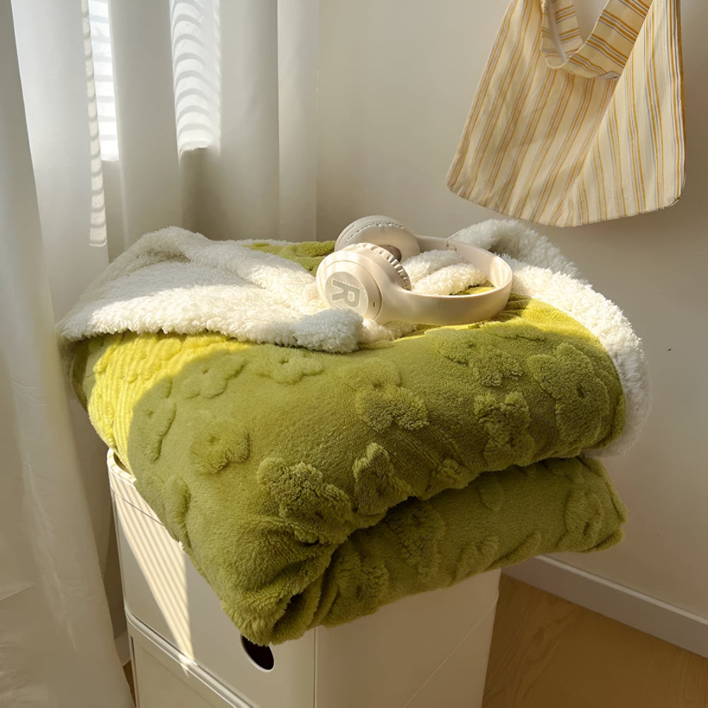 BowLift | Cloud Flower Snuggle Blanket