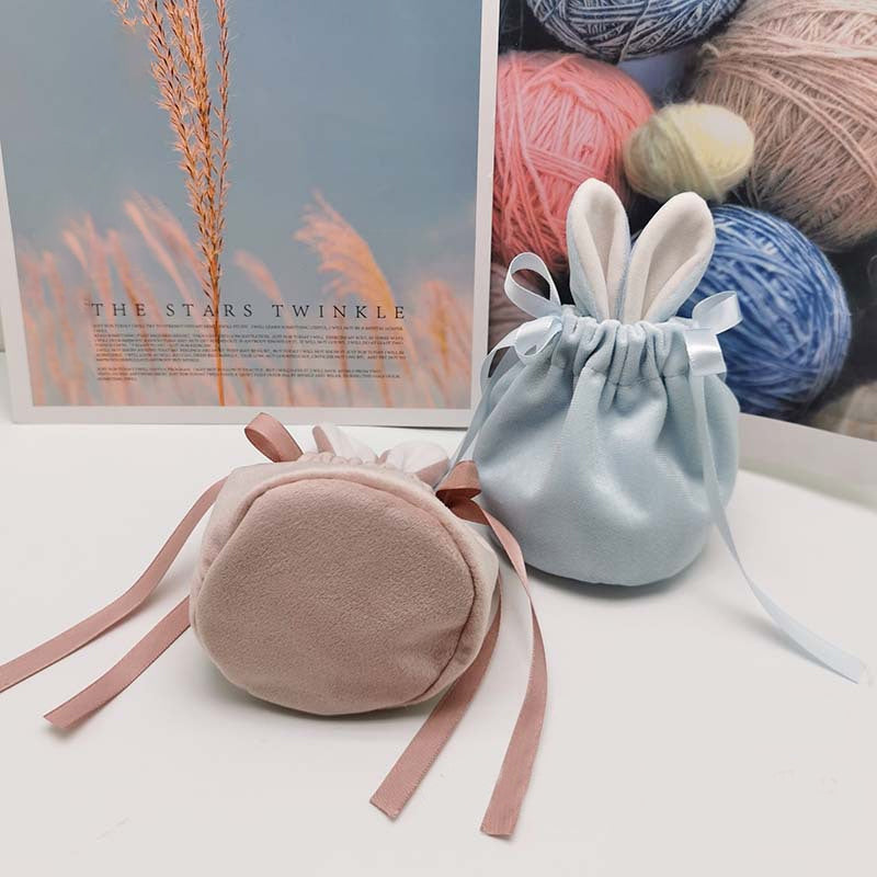 BowLift | Easter Bunny Velvet Basket