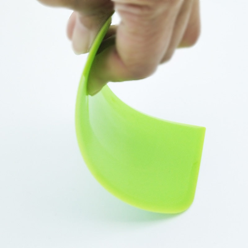 BowLift | Baking Dough Scraper Plastic Kitchen Tool