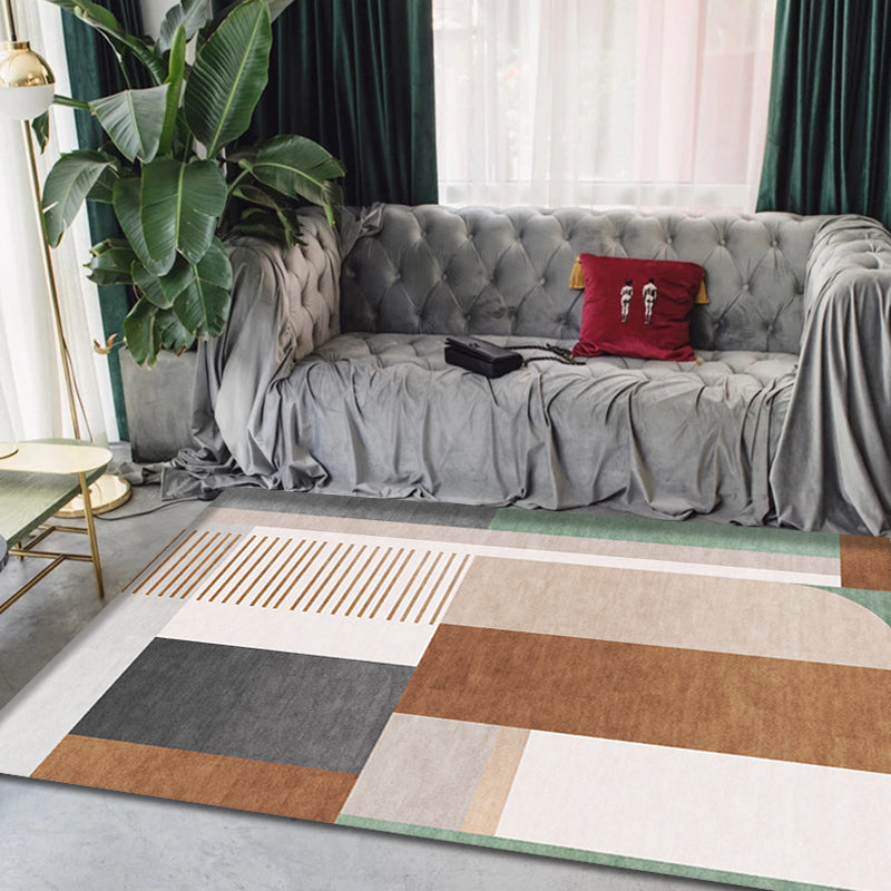 BowLift | Brown geometric patterned rug with stripes, modern rug, washable, non-slip, pet-friendly rug for the living room