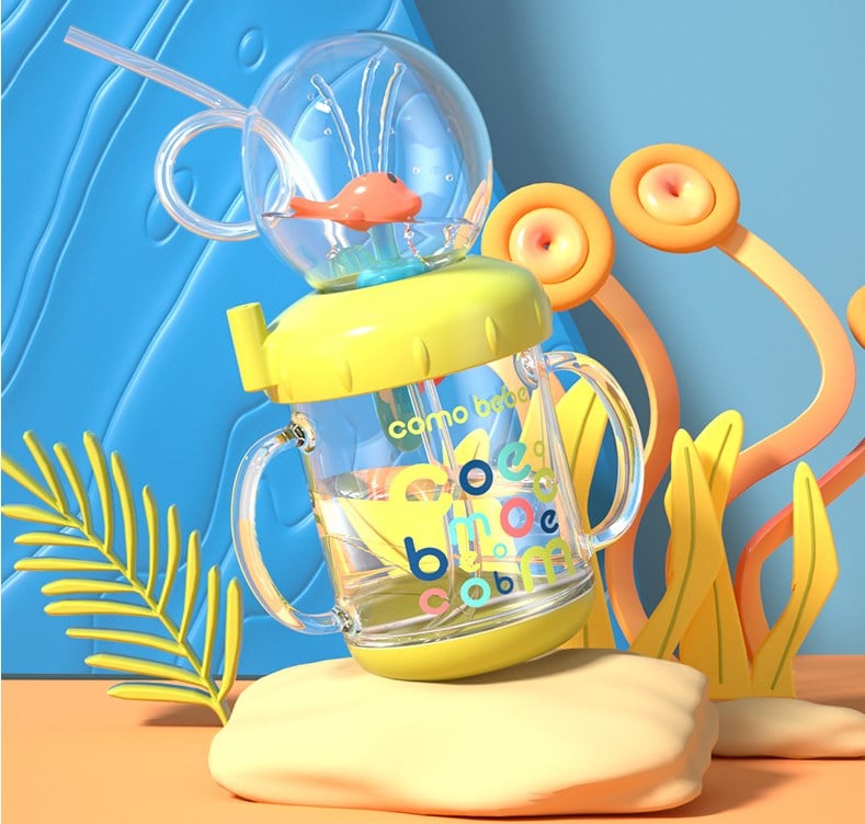 BowLift | BABY DRINKING CUP WITH WHALE SQUIRT