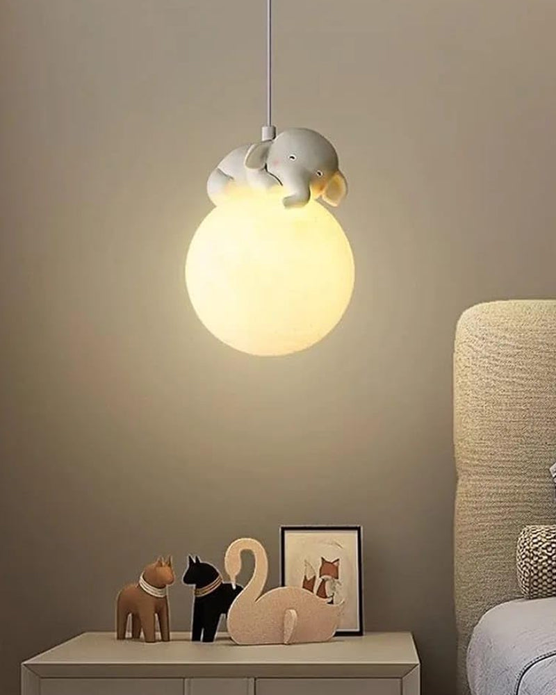 BowLift | Cute animal-shaped moon pendant lamp - Elephant