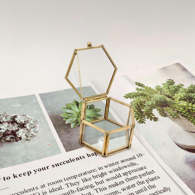 BowLift | Hexagon Transparent Glass Jewelry Box