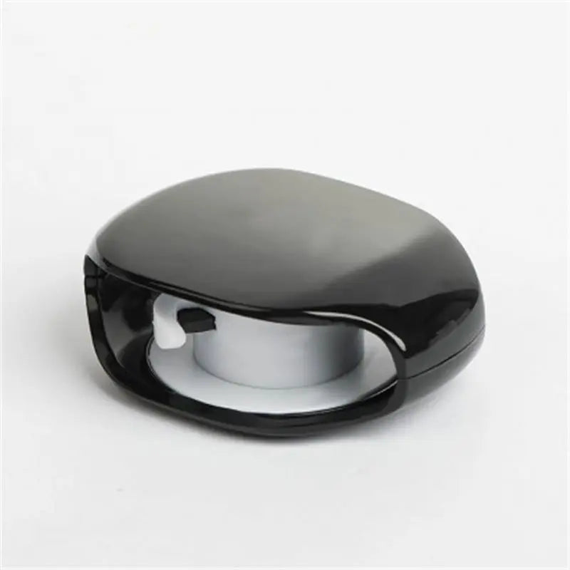 BowLift | Automatic Cable Reel – Retractable Organizer for USB & Headphone Cables