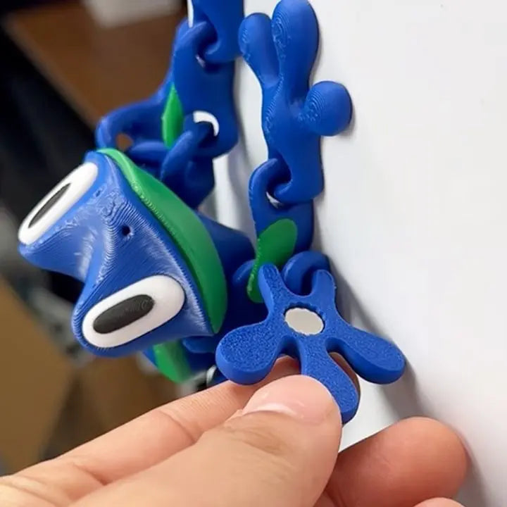 BowLift | 3D-printed magnetic frog refrigerator magnet