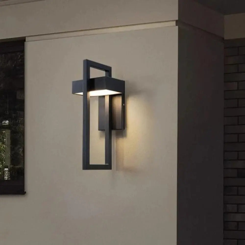 BowLift | AuraBright – Modern Outdoor Wall Light with Energy-Efficient LED
