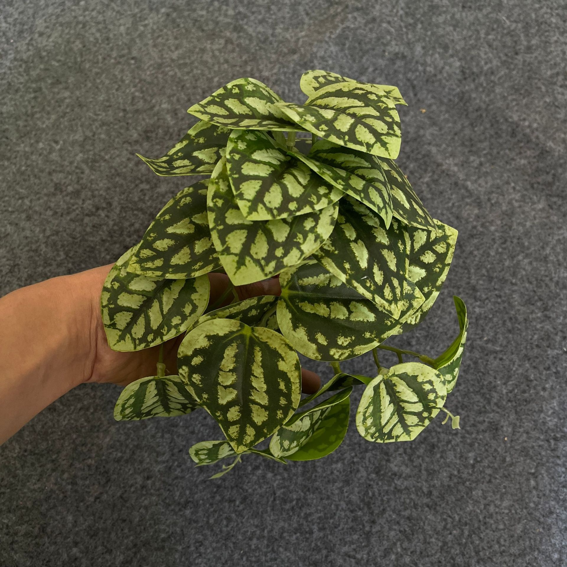 BowLift | Artificial Hanging Plant for Natural Decoration in Indoor and Outdoor Areas