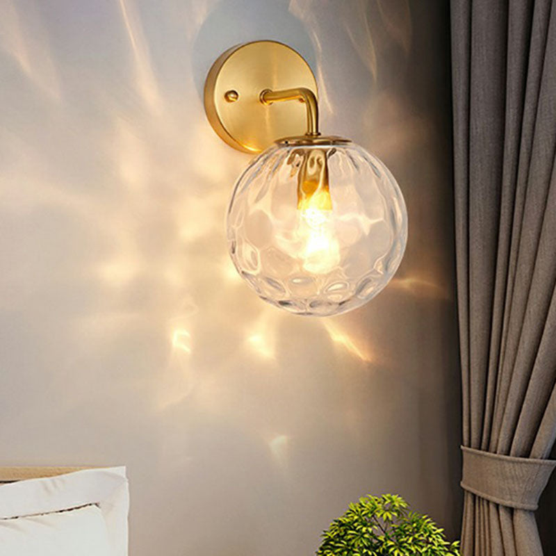 BowLift | Minimalistic One-Bulb Wall Lighting Golden Ball Wall Light with Hammered Glass Shade