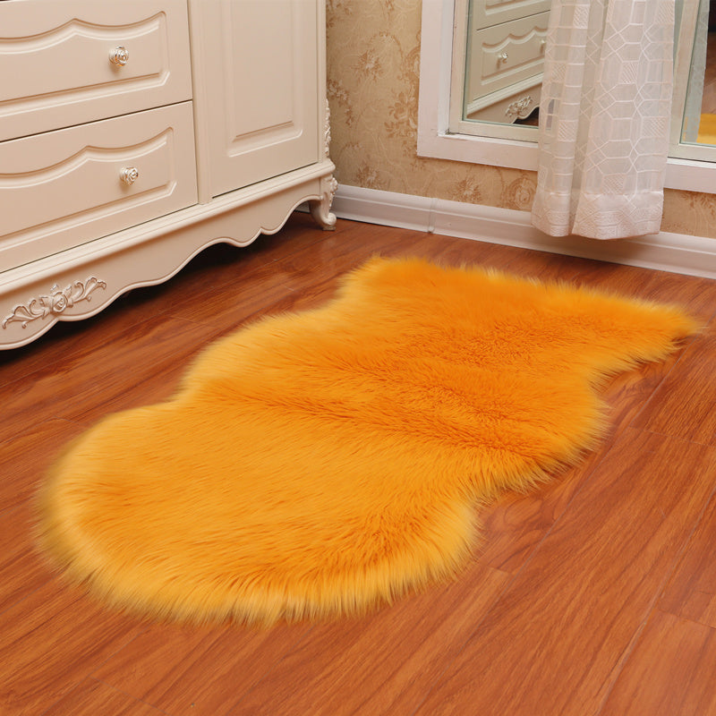BowLift | Irregular Shape Solid Color Rug Multi Colors Soothing Indoor Rug Polyester Non-Slip Back Machine Washable Rug for Room