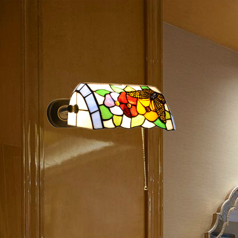BowLift | Banker Wall Lamp with Pull Switch Traditional Style Stained Glass Flower Wall Lamp in Brass