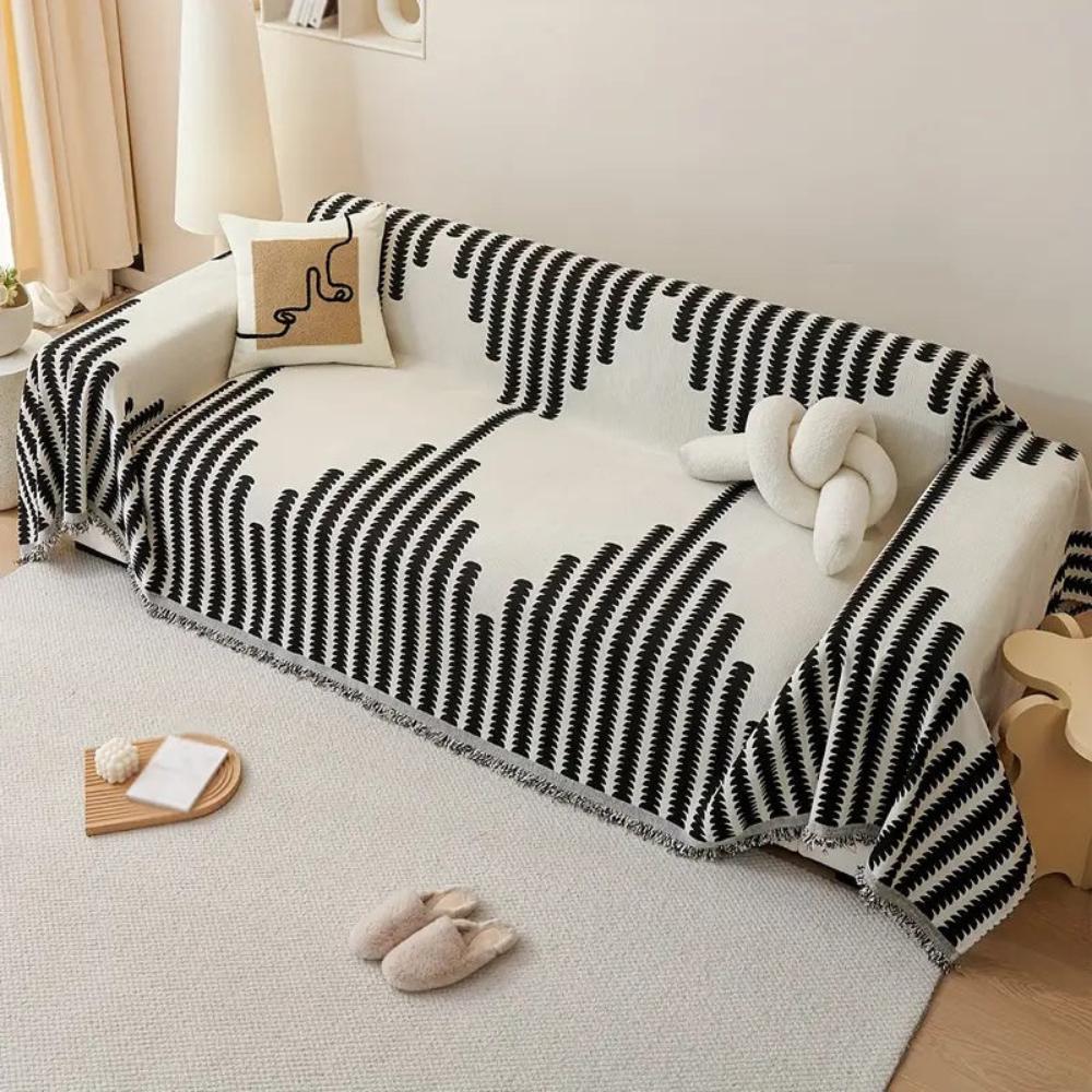 BowLift | Modern Monochrome Fern Sofa Cover
