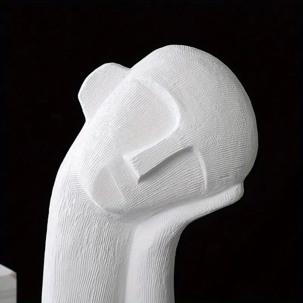 BowLift | Dream's Asymmetry Resin Figurine