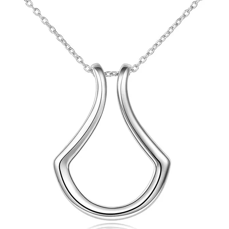 BowLift | Protect your precious ring when you're not wearing it on your finger!