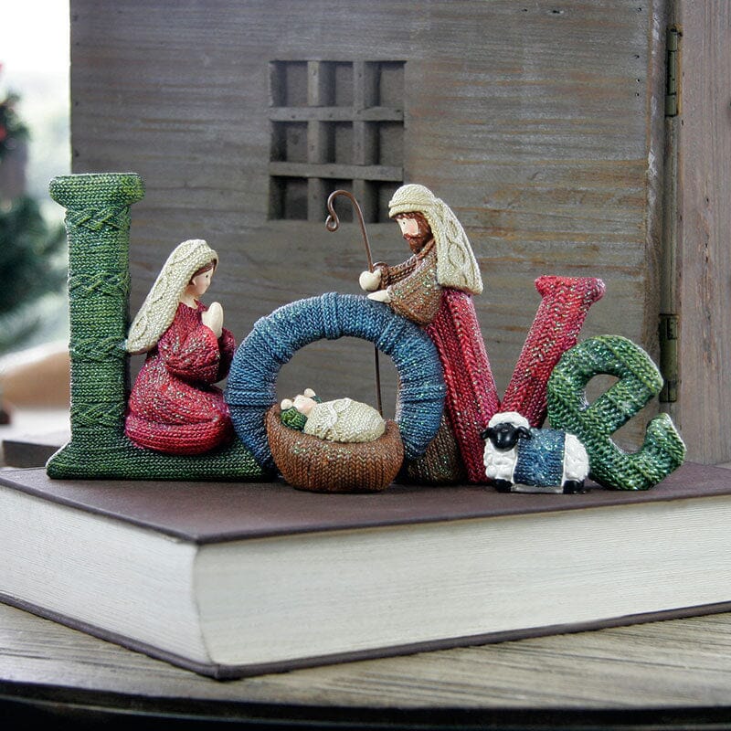 BowLift | Handicraft Family Nativity Statue