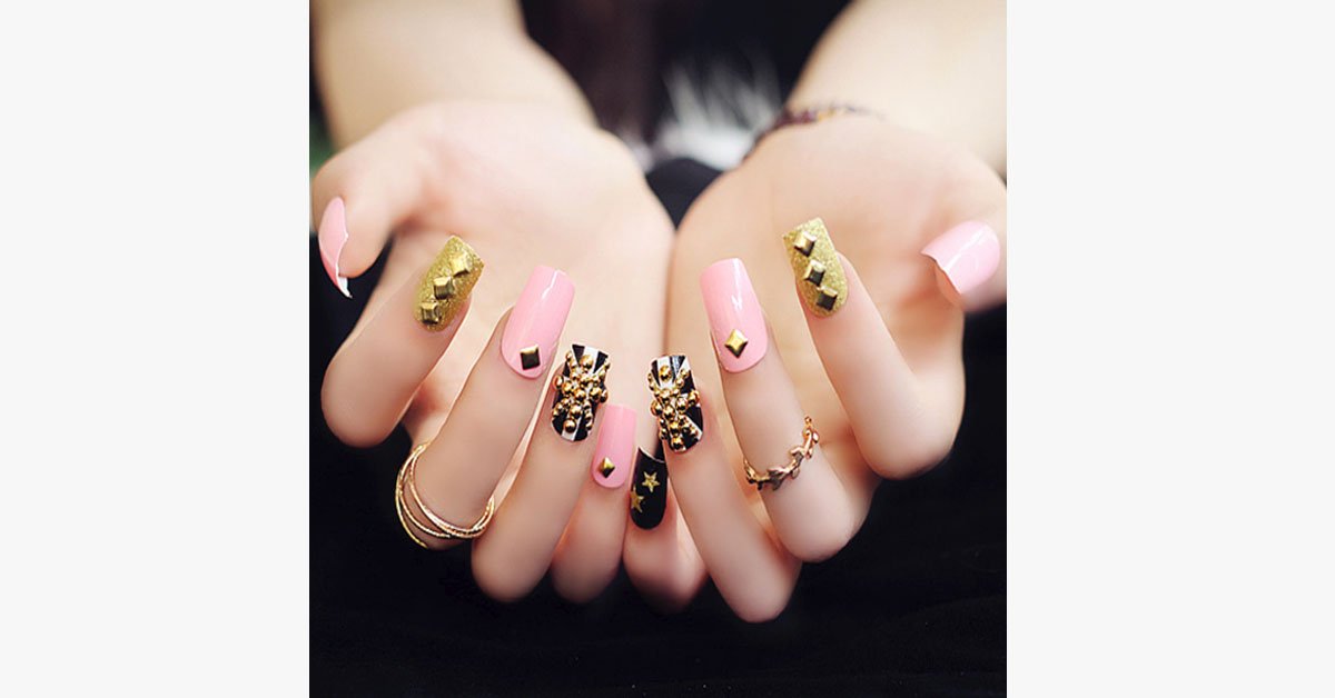 BowLift | Acrylic Nails with Rivets