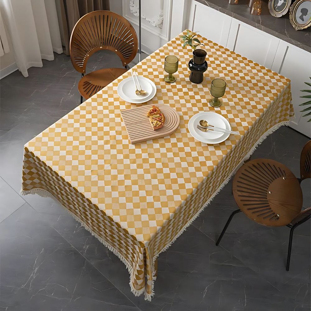 BowLift | Heritage Checkered Tablecloth