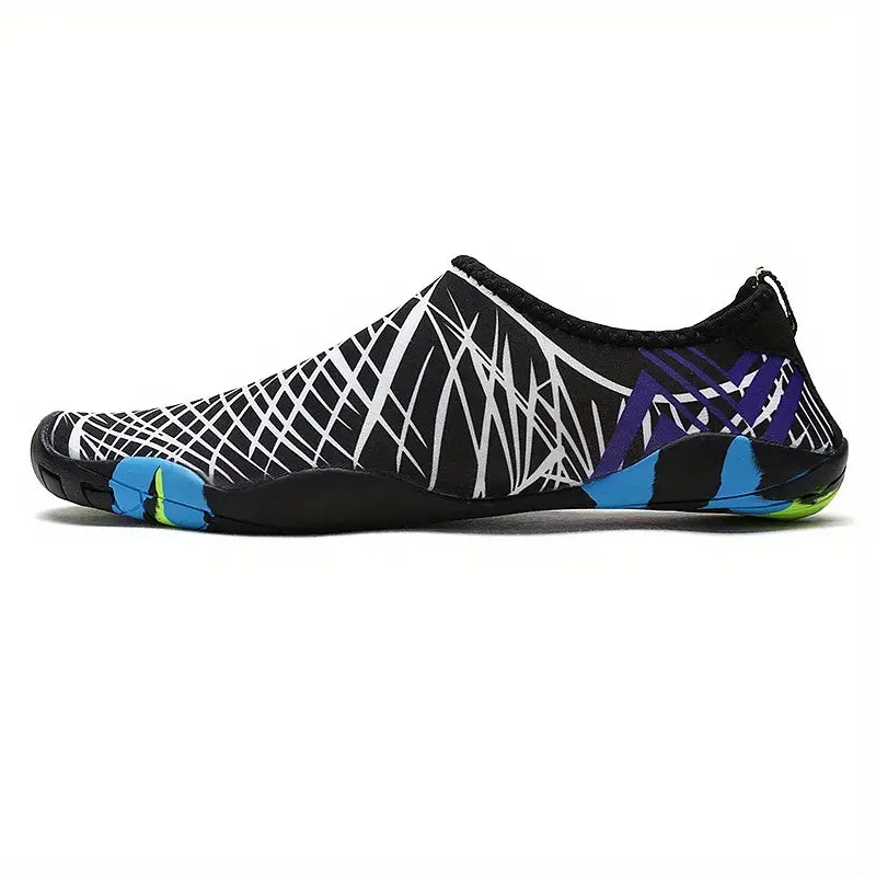 BowLift | Men's Water Shoes with Non-Slip Sole, Ideal for Beach Activities