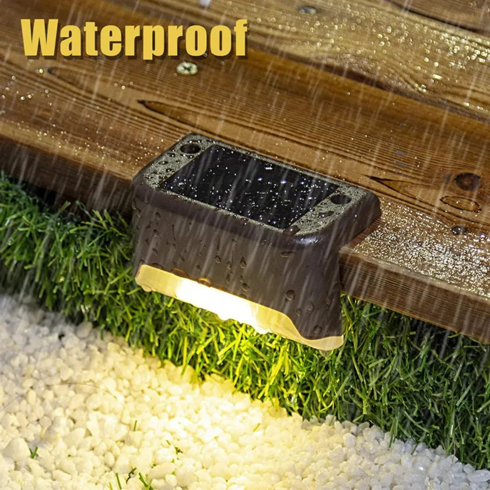 BowLift | Waterproof LED Solar Step Light for Outdoor Stairs