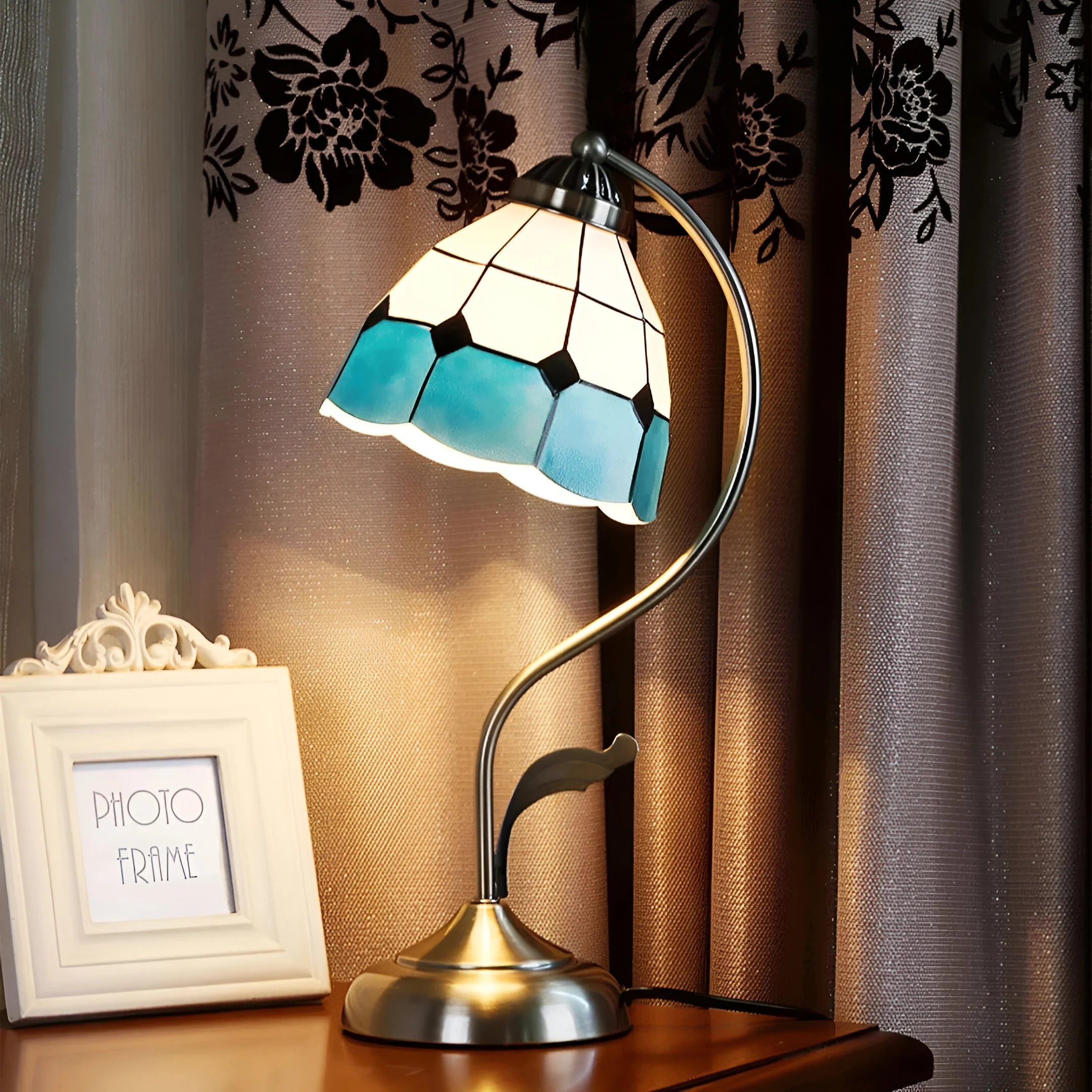 AuroraBloom – Gold Accent Table Lamp with Floral Glass Shade