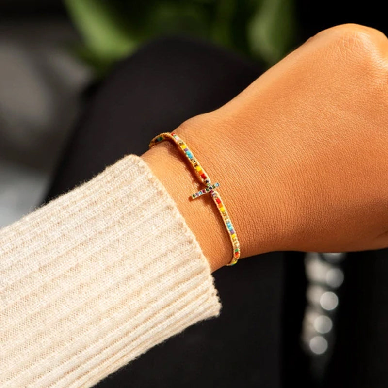 BowLift | GOD HAS A PLAN CROSS BRACELET