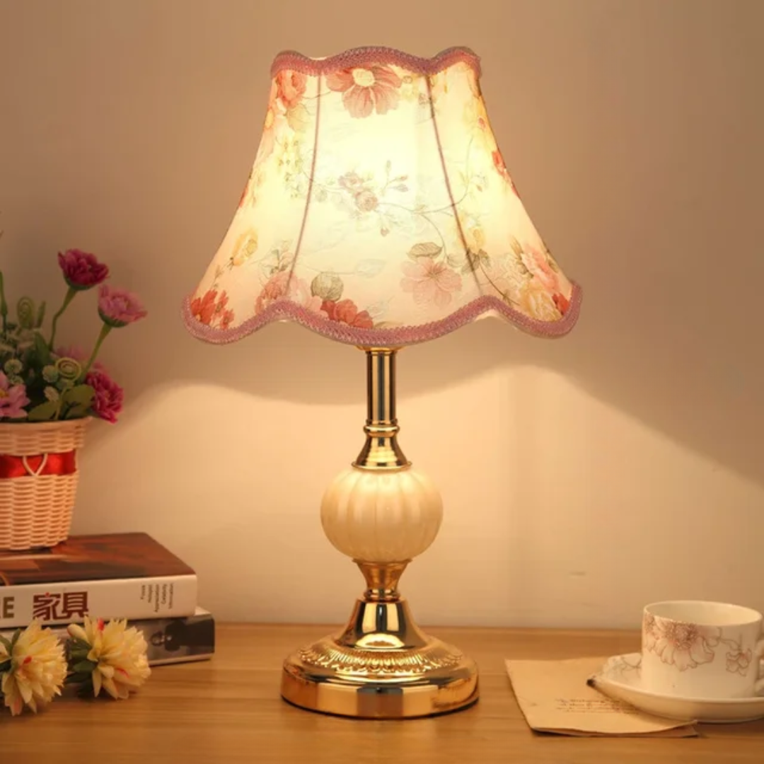 BowLift | Quixy – Vintage Scandinavian Table Lamp for Bedroom or Living Room