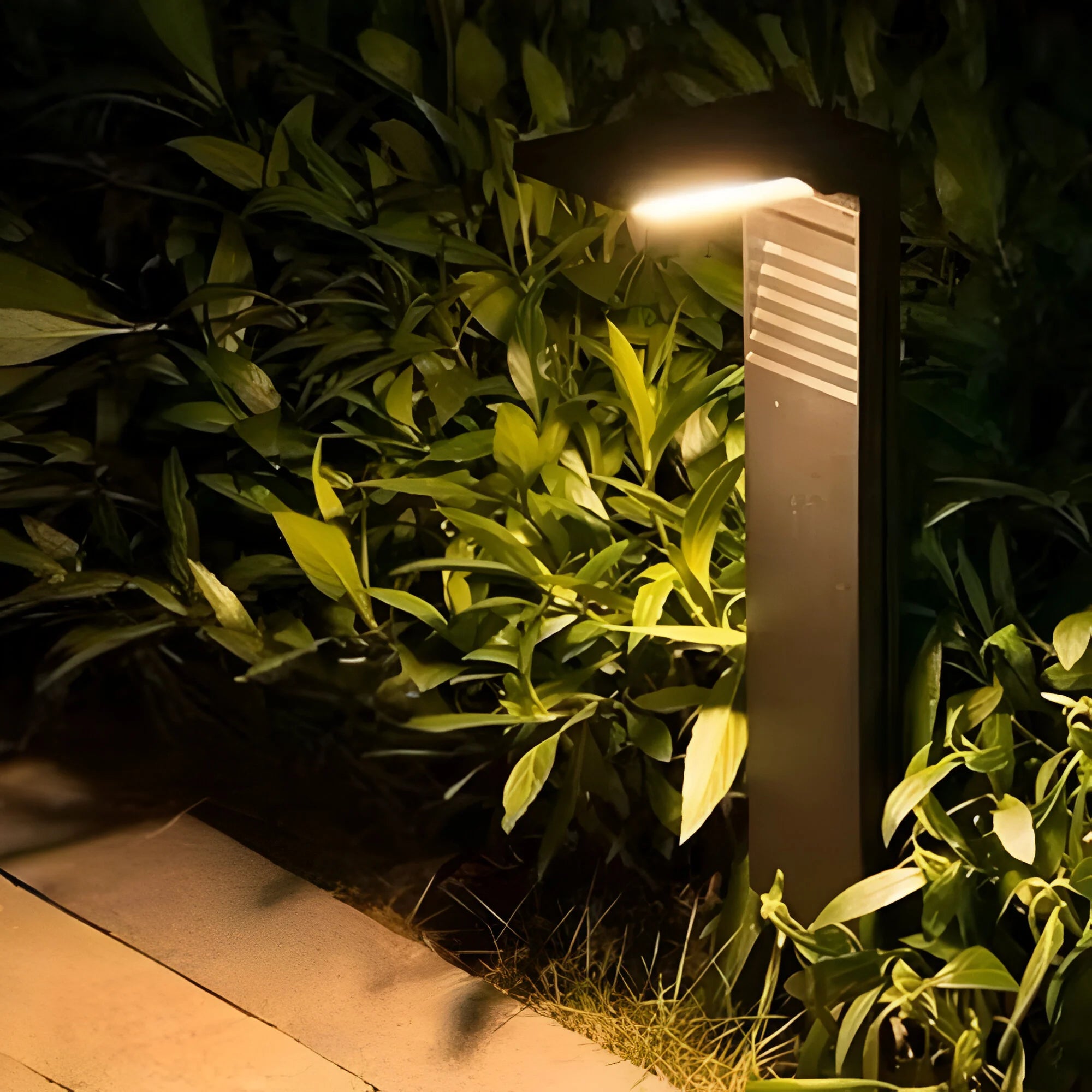 GlowEdge – Solar Powered Garden Light