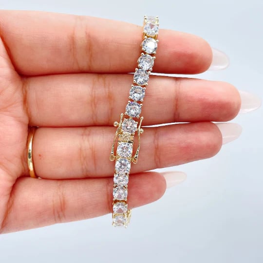 BowLift | DazzleCharm Timeless Sparkle Style