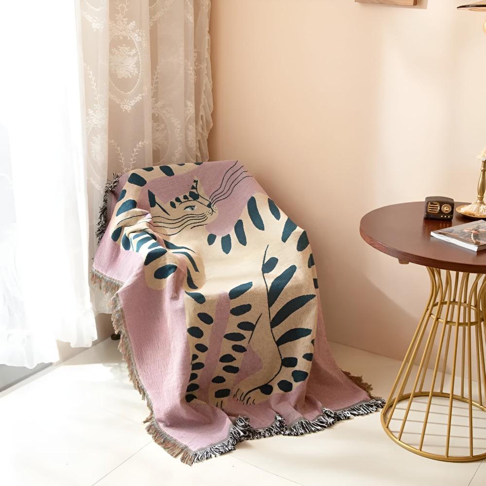 BowLift | Artful She Tiger Throw Blanket
