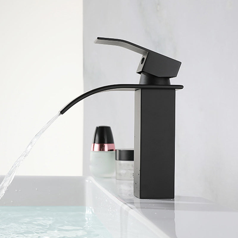 BowLift | Waterfall Basin Tap Bathroom Faucet Lightweight Luxury Basin Faucet
