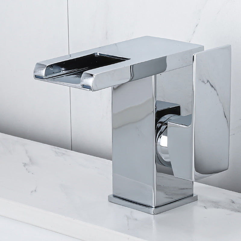 BowLift | Contemporary Sink Faucet Solid Color Low Arc Bathroom Sink Faucet