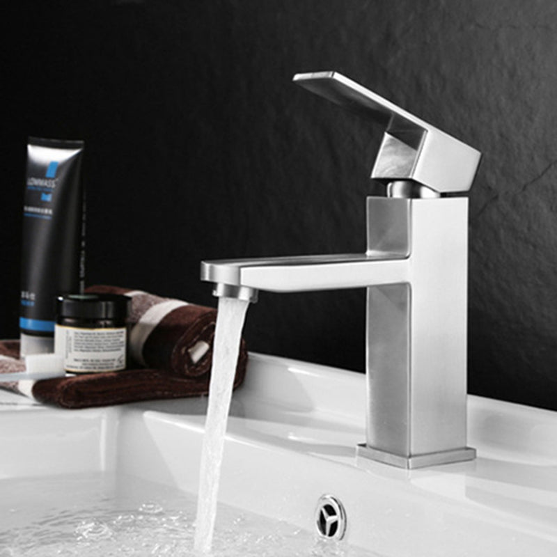 BowLift | Basic sink faucet simple low arc metal centerset sink faucet for bathroom