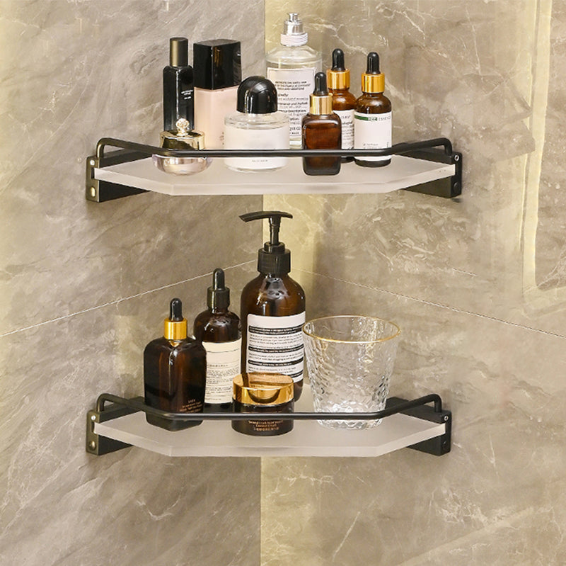 BowLift | Metal and acrylic bathroom accessories as a single piece or in a set in black