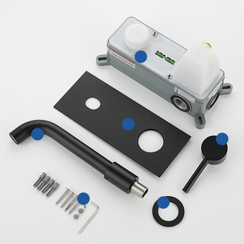 BowLift | Glam Style Faucet Single Handle Wall Mounted Faucet for Bathroom